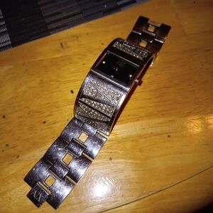 Armani Exchange Watch For Women AX4050 new needs battery